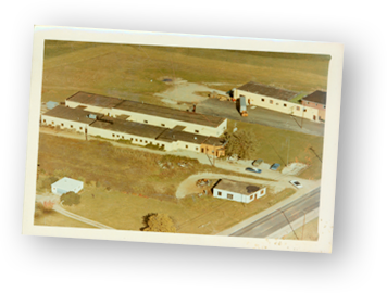vintage photo of old Aero & Auto Stud Specialists building